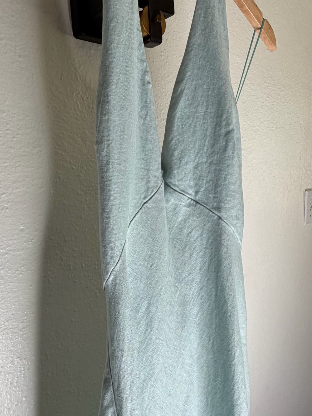 Reformation Deliah Linen Light Blue Halter Maxi Dress, Size 6. - Picture 6 of 11